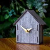 Petite Horloge silencieuse à poser - Maison "Cute Hut" - 12cm - Grise 